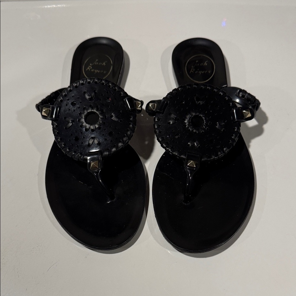 Jack Rogers Black Circular Medallion Thong Sandals
